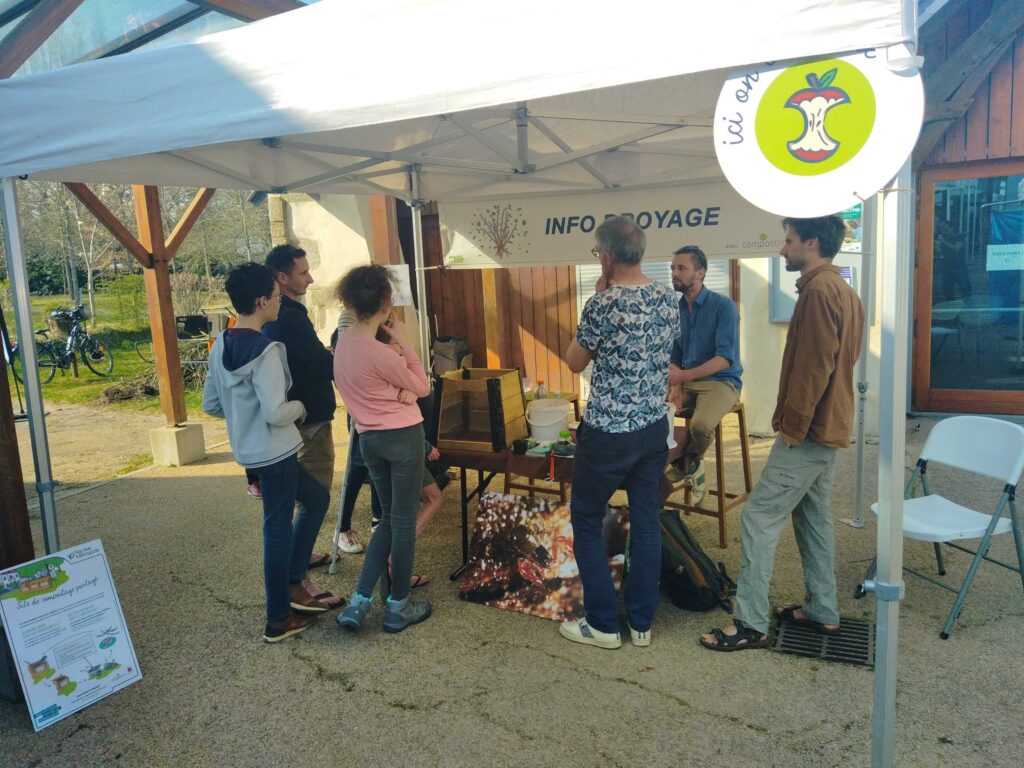 stand compostri